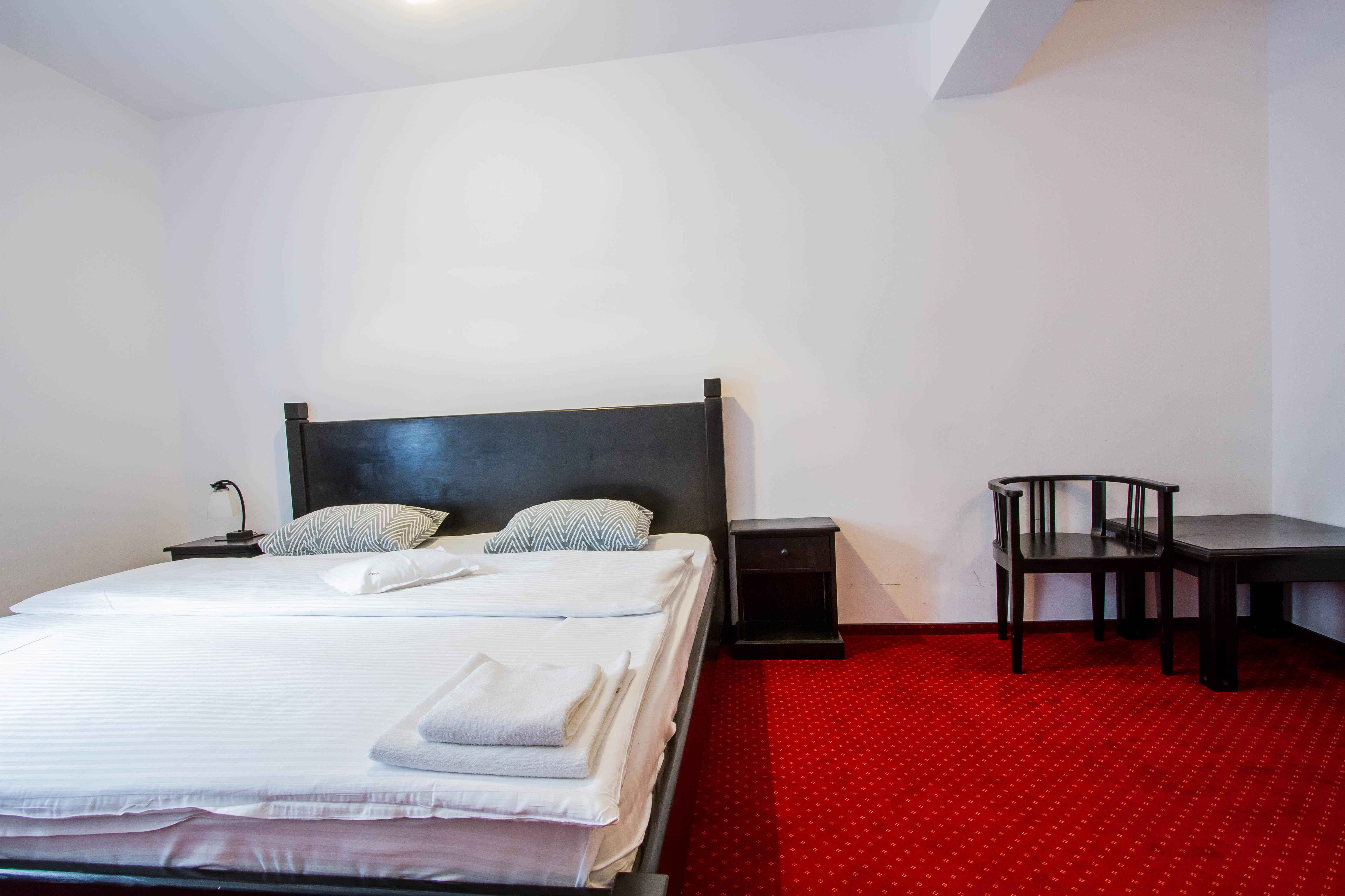 Complex Turistic Max International Hotel Rîşnov Buitenkant foto